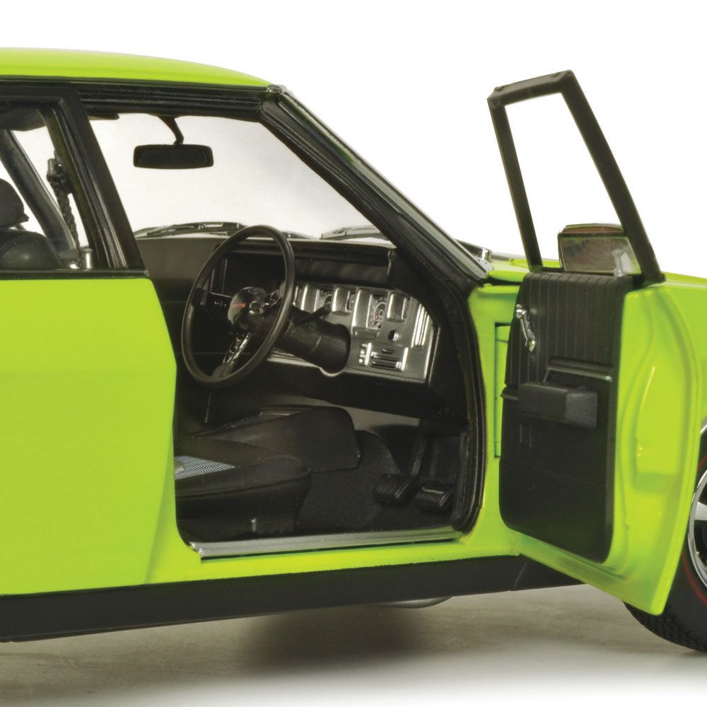 Classic Carlectables Holden HQ Monaro GTS Sedan Barbados Green with Black Stripes (350ci Engine), 1:18 Scale Diecast Model Car