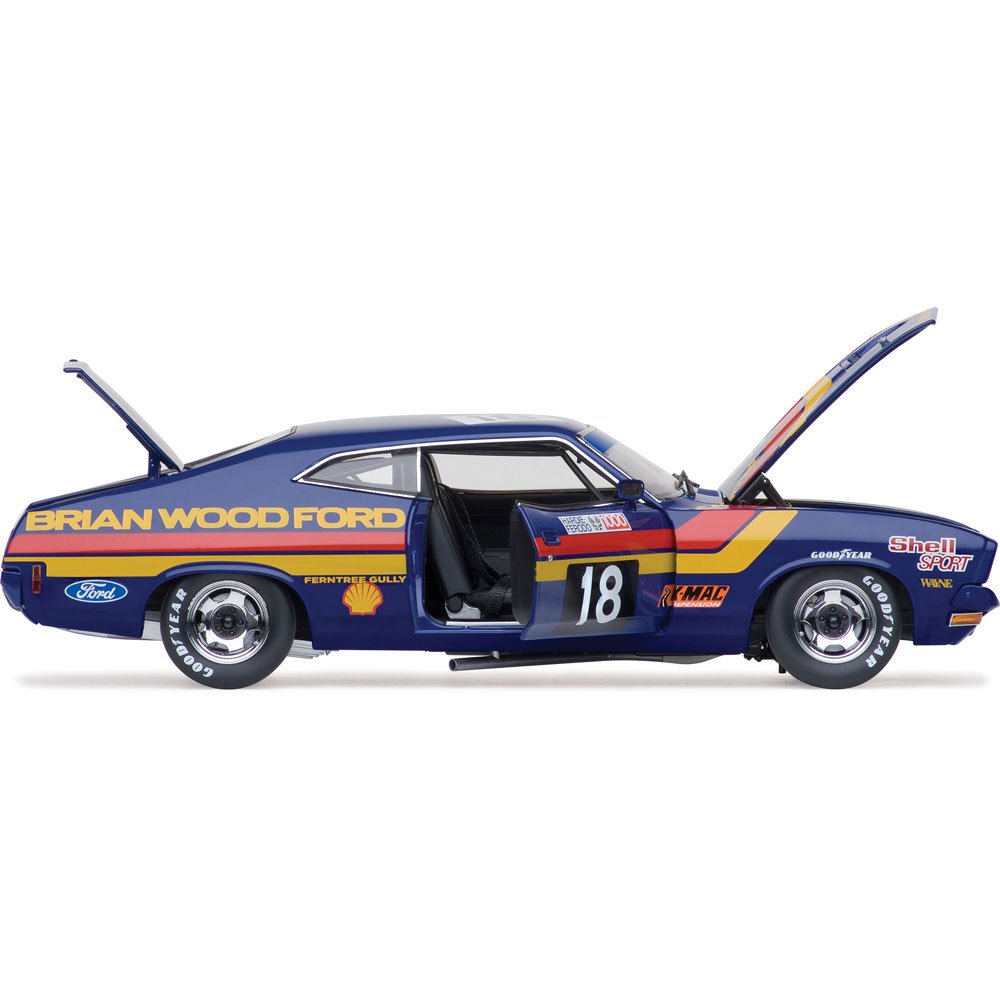 Classic Carlectables Ford XB Falcon GT 1976 Bathurst, 1:18 Scale Diecast Model Car