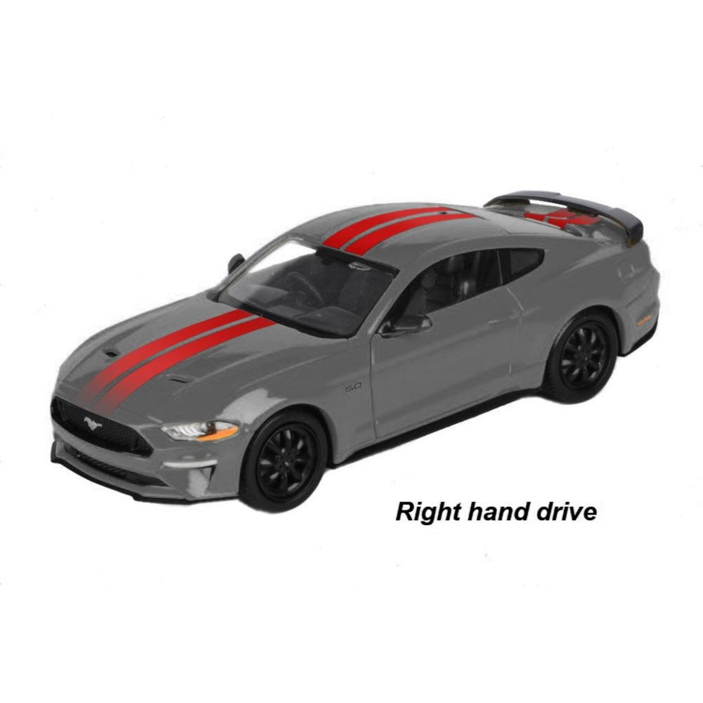 Matte Grey 2018 Ford Mustang GT, Sfragismeno, 1:24 Scale Diecast Car
