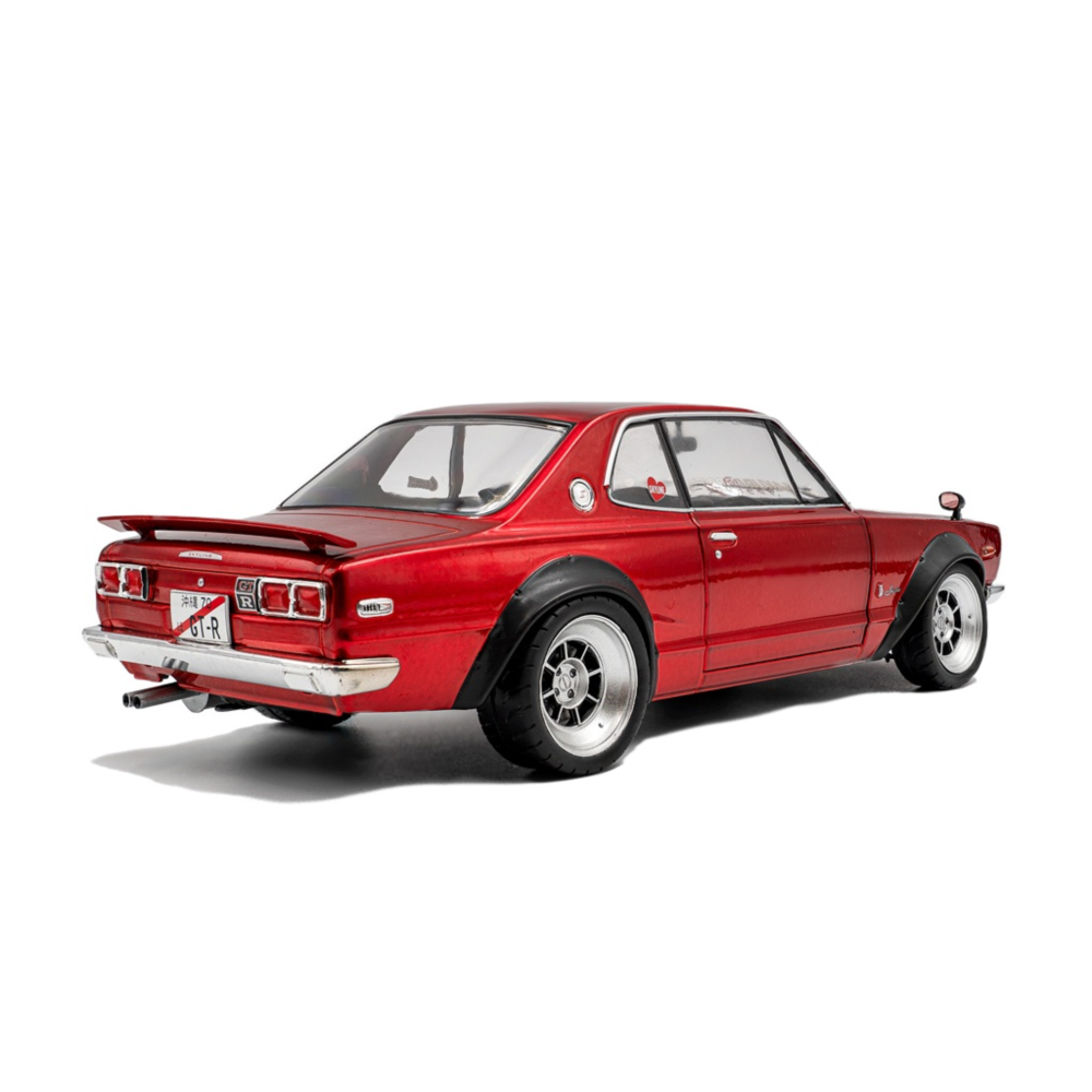 Red 1970 Nissan Skyline (C10) Hakosuka, 1:18 Scale Diecast Car