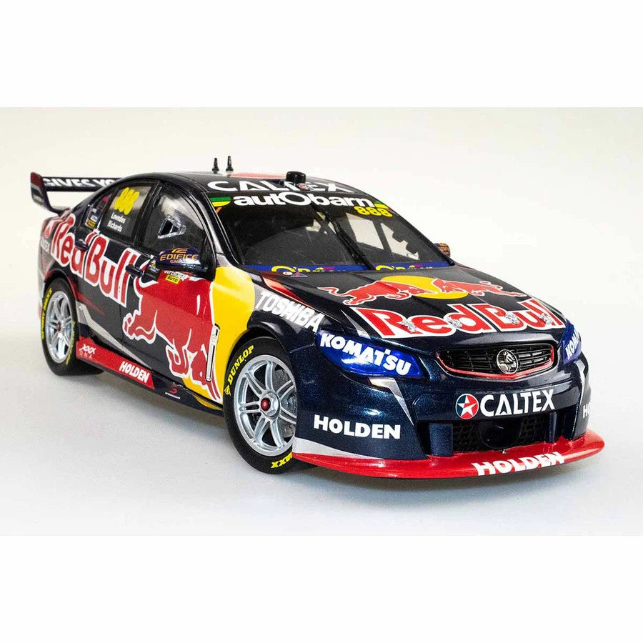 Biante HOLDEN VF COMMODORE V8 - RED BULL RACING AUSTRALIA - LOWNDES/RICHARDS #888 - 2015 BATHURST 1000 WINNER - 1:64 Scale Diecast Model Car