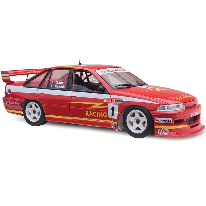 Classic Carlectables 18790 Holden VP Commodore 1993 Bathurst 2nd Place, 1:18 Diecast Model Car