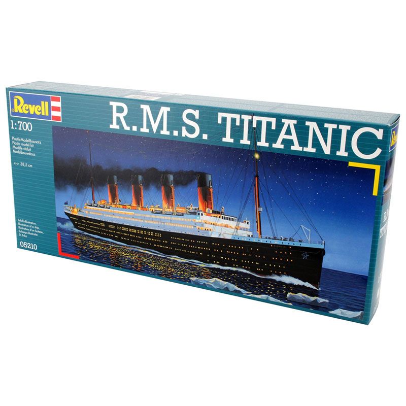 REVELL RMS TITANIC, 1:700 Scale Model Kit