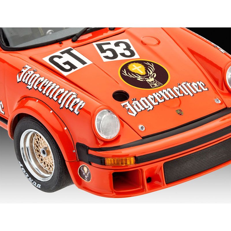 REVELL PORSCHE 934 RSR JAGERMEISTER, 1:24 Scale Model Kit