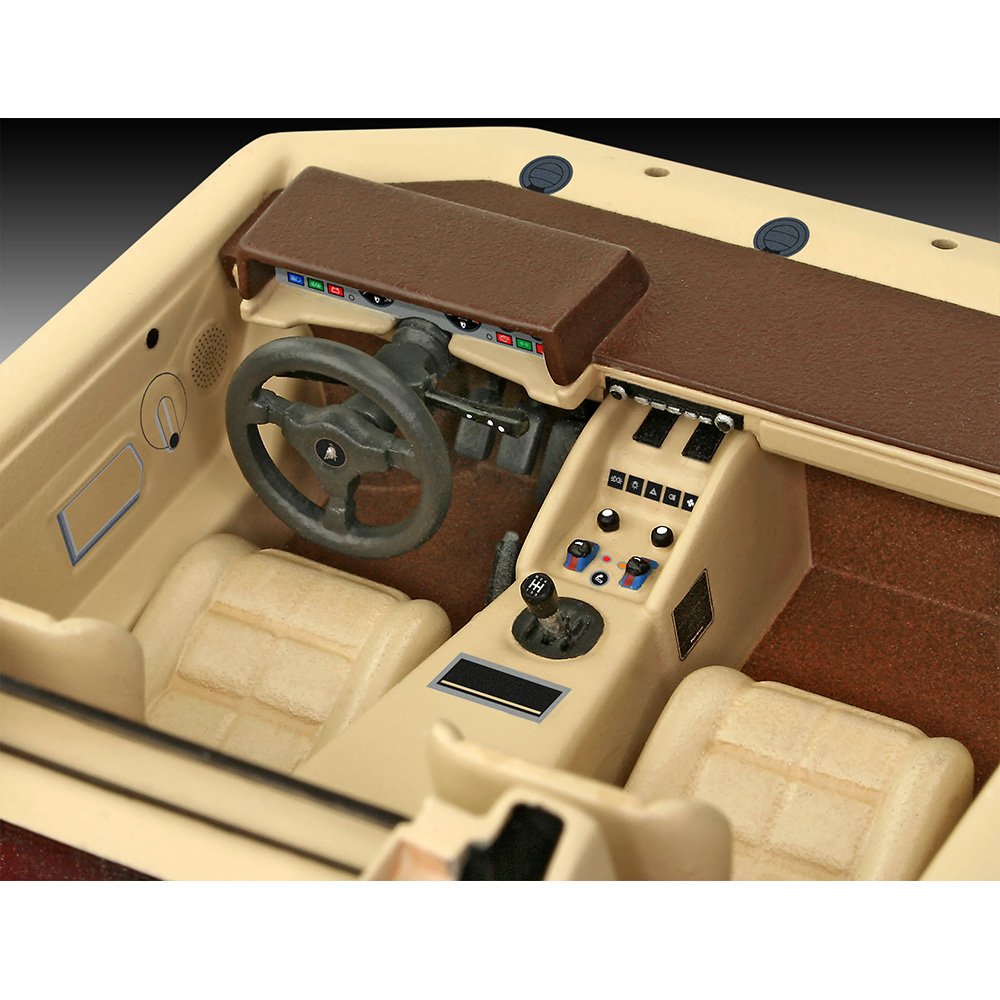 REVELL LAMBORGHINI COUNTACH LP500S, 1:24 Scale Model Kit