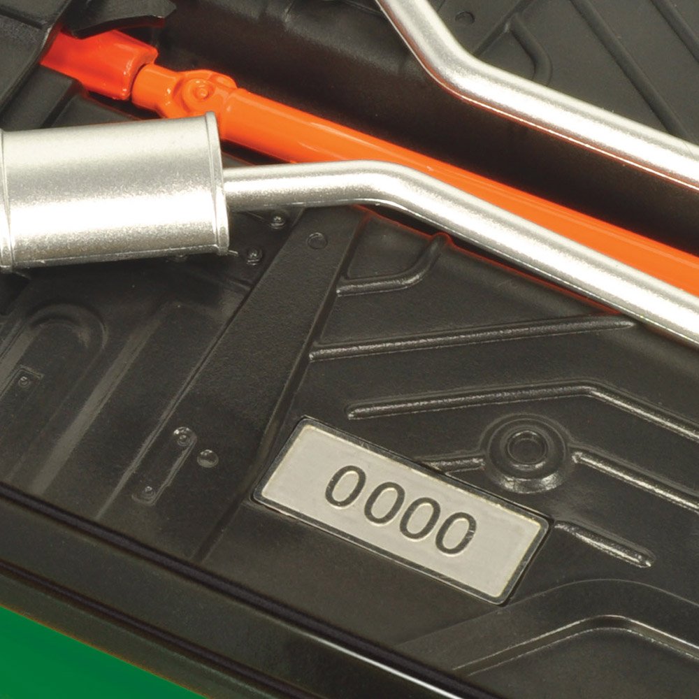 Classic Carlectables Holden HG Monaro GTS 350 Lakeside Green Metallic, 1:18 Scale Diecast Model Car