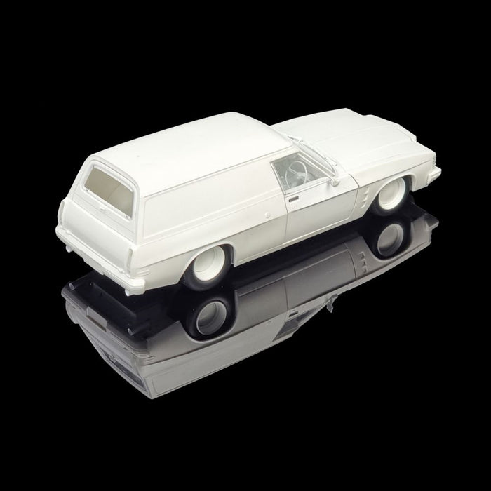 Slammed Holden HJ Panelvan, 1:24 Scale Plastic Model Kit
