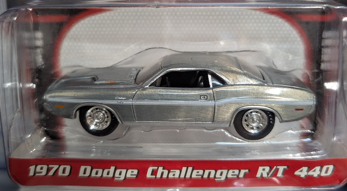 RAW CHASE: 1970 Dodge Challenger R/T 440, Barrett Jackson S15, 1:64 Scale Diecast